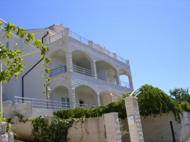 Villa Marta Apartmani Trogir Eksteriør bilde