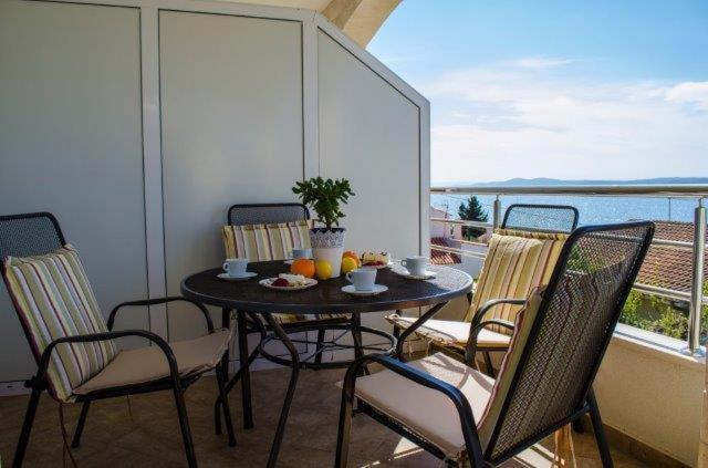 Villa Marta Apartmani Trogir Eksteriør bilde