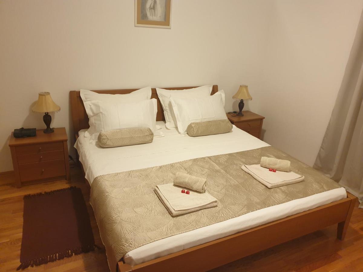 Villa Marta Apartmani Trogir Eksteriør bilde