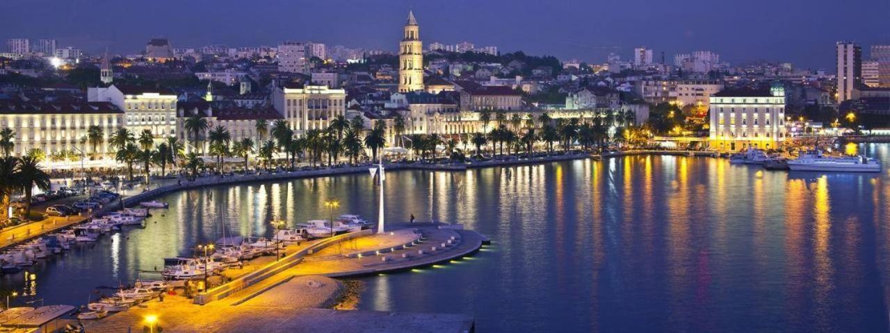 Villa Marta Apartmani Trogir Eksteriør bilde